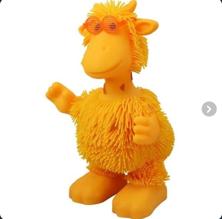 زرافه شیک زن