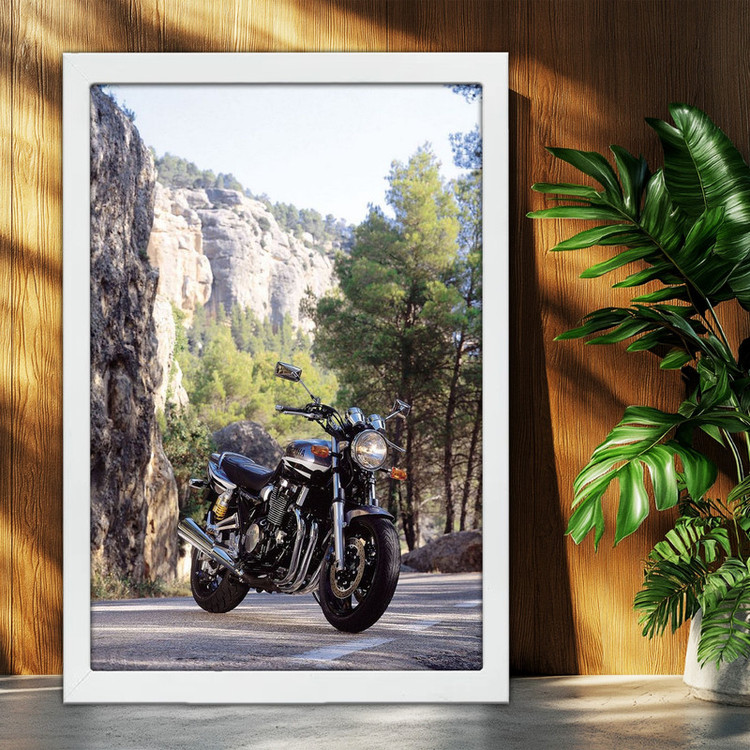 تابلو بکلیت طرح موتور سنگین یاماها Yamaha XJR 1300 مدل W-po1587 فریم سفید